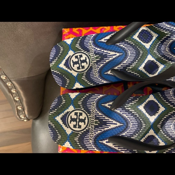 Tory Burch Sandals - Picture 4 of 5